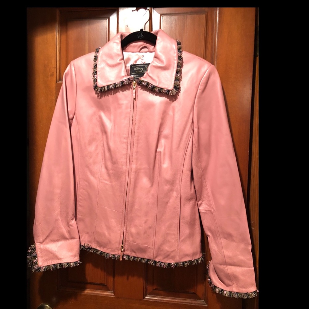 Terry Lewis leather light pink/mauve color